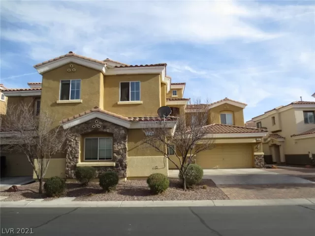 MLS: 2271811 Condo For Sale