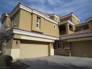 Photo #1: 2271811 Listing 