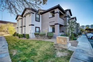 Photo #1: 2271814 Listing 