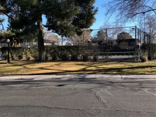 Photo #2: 2271877 Listing 