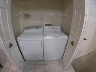 Photo #4: 2271977 Listing 