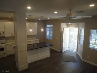 Photo #5: 2272006 Listing 