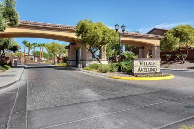 MLS: 2272077 Condo For Sale