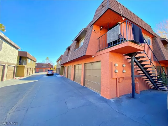 MLS: 2272171 Condo For Sale