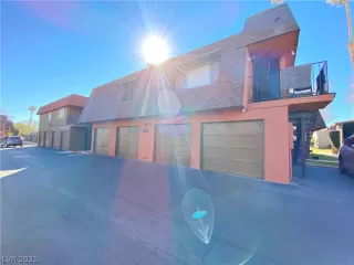 Photo #1: 2272171 Listing 