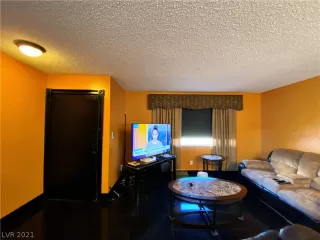 Photo #2: 2272171 Listing 