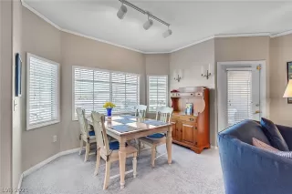 Photo #5: 2272190 Listing