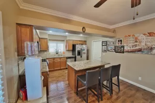 Photo #6: 2272196 Listing