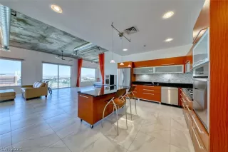 Photo #6: 2272219 Listing