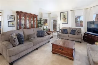 Photo #2: 2272261 Listing 