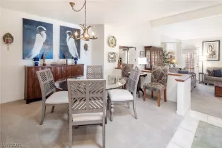 Photo #6: 2272261 Listing 