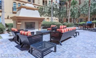 Photo #3: 2272280 Listing