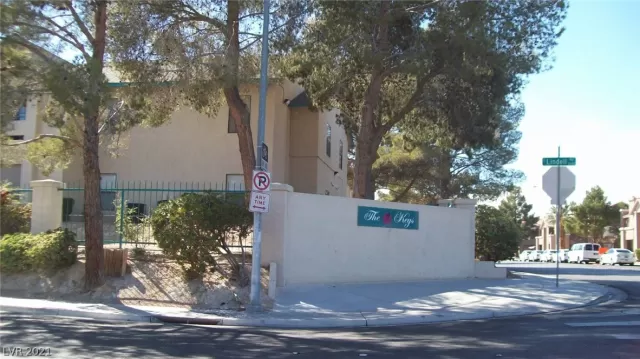 MLS: 2272285 Condo For Sale