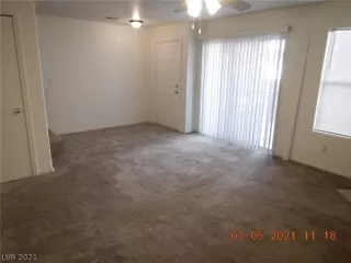 Photo #3: 2272296 Listing 