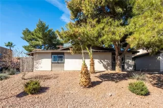 Photo #2: 2272365 Listing