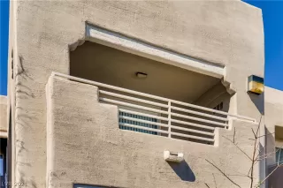 Photo #3: 2272387 Listing