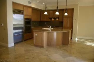 Photo #4: 2272394 Listing 