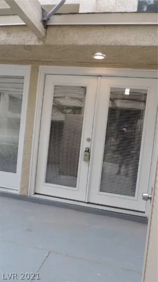 Photo #3: 2272422 Listing