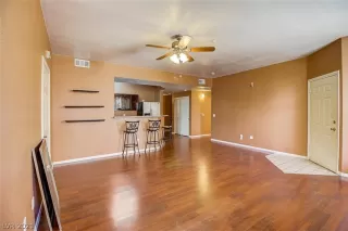 Photo #4: 2272462 Listing 