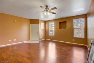 Photo #6: 2272462 Listing 