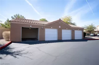 Photo #2: 2272481 Listing 