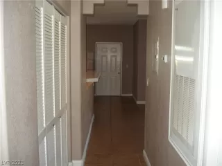 Photo #4: 2272504 Listing 