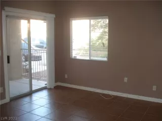 Photo #6: 2272504 Listing 