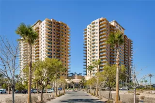 Photo #3: 2272640 Listing 