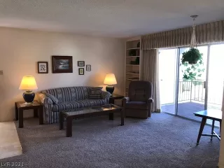 Photo #2: 2272708 Listing