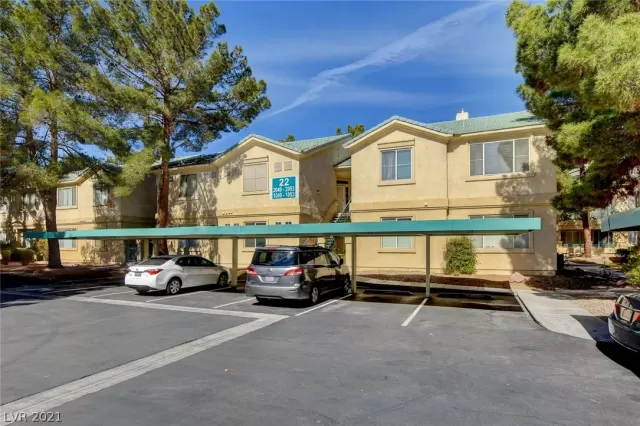 MLS: 2272721 Condo For Sale