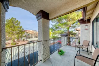 Photo #2: 2272748 Listing 