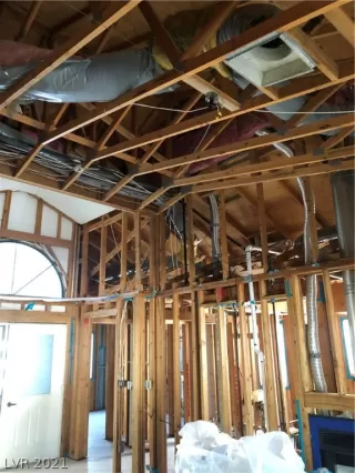 Photo #1: 2272758 Listing 