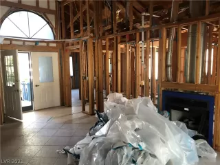 Photo #2: 2272758 Listing 