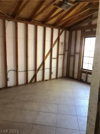 Photo #3: 2272758 Listing 