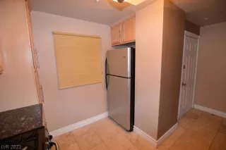 Photo #3: 2272785 Listing 