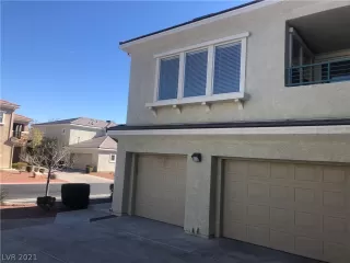 Photo #2: 2272836 Listing 