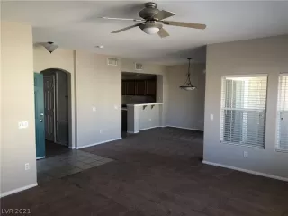 Photo #5: 2272836 Listing 