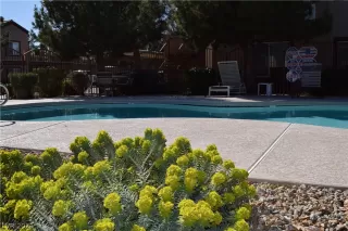 Photo #2: 2272838 Listing