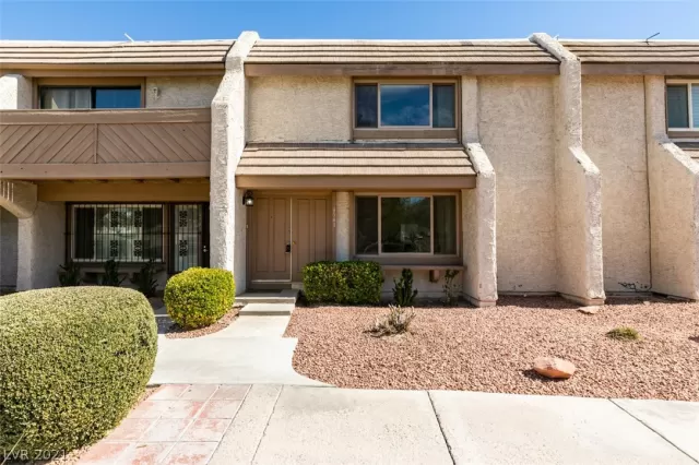 MLS: 2272871 Condo For Sale