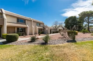 Photo #1: 2272871 Listing