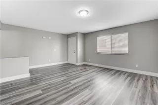 Photo #6: 2272910 Listing