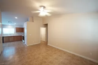 Photo #1: 2272914 Listing