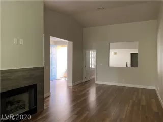 Photo #6: 2272936 Listing 