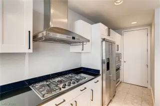 Photo #6: 2272942 Listing 