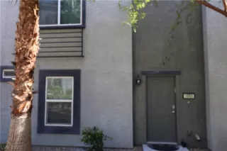 Photo #3: 2272964 Listing