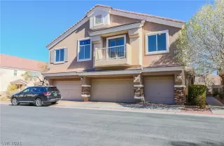 Photo #2: 2273023 Listing