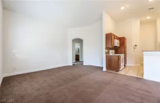 Photo #6: 2273023 Listing