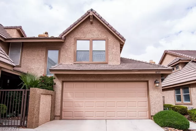 MLS: 2273092 Condo For Sale