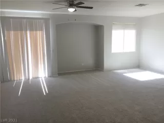 Photo #3: 2273106 Listing 