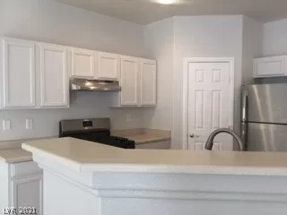 Photo #6: 2273106 Listing 